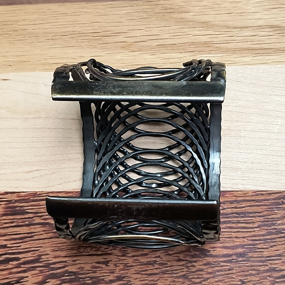 Open Cuff Bracelet Gun Metal - Picture 5 of 12